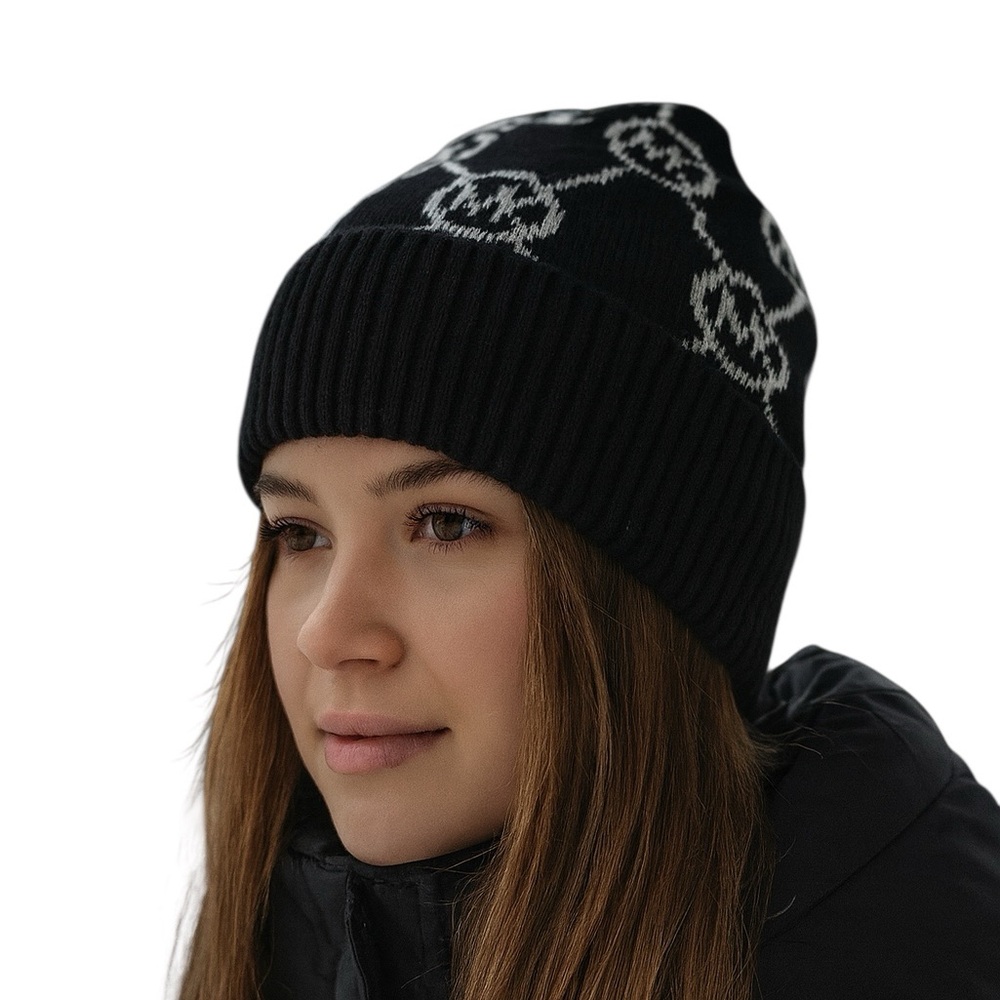 Michael Kors Black Circle Monogram Logo Jet Set Knit Beanie Hat NWT